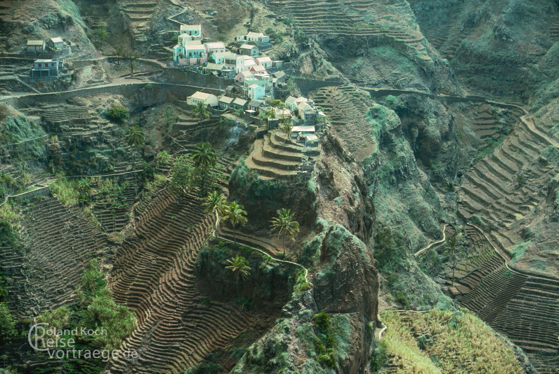 Kapverden - Santo Antao - steile Terassenfelder